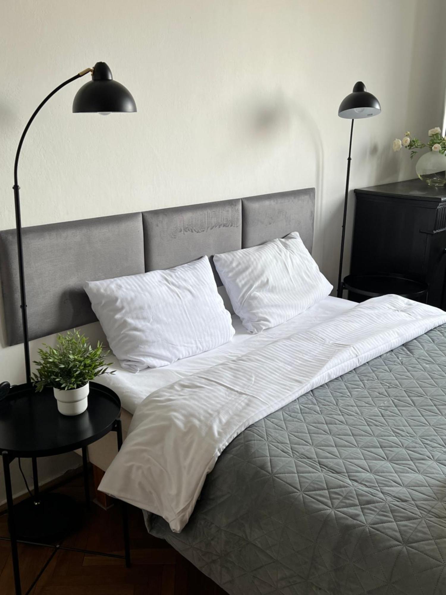 Appartement Solec By The River Warschau